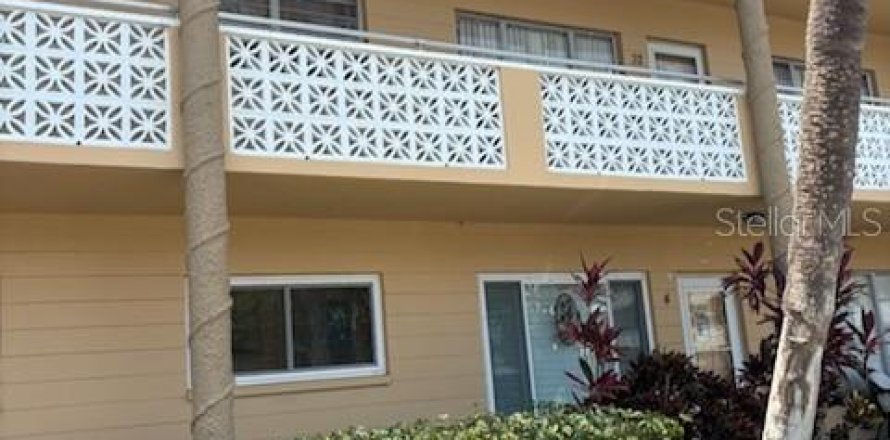 Condo in Clearwater, Florida, 2 bedrooms  № 1782541