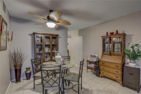 Condo in Clearwater, Florida, 2 bedrooms  № 1782541 - photo 15