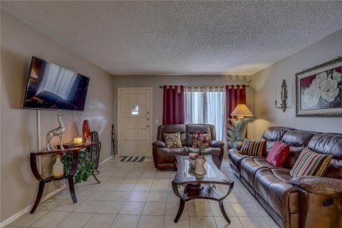 Condo in Clearwater, Florida, 2 bedrooms  № 1782541 - photo 12