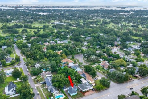 House in Clearwater, Florida 2 bedrooms, 99.96 sq.m. № 2396181 - photo 24