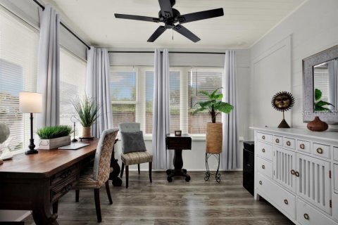 House in Clearwater, Florida 2 bedrooms, 99.96 sq.m. № 2396181 - photo 6