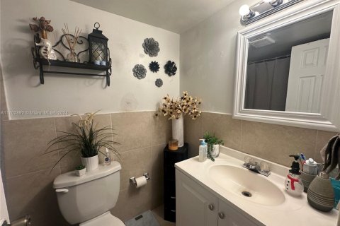 Купить кондоминиум в Норт-Майами, Флорида 2 спальни, 95.04м2, № 1984956 - фото 11