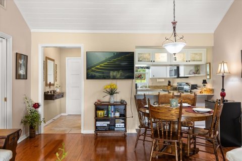 Condo in Apopka, Florida, 2 bedrooms  № 1760346 - photo 11