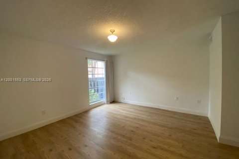 Снять в аренду кондоминиум в Майами, Флорида 1 спальня, 65.87м2, № 2065818 - фото 7