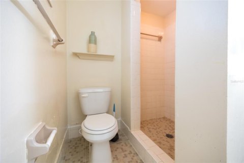Снять в аренду квартиру в Клируотер, Флорида 3 комнаты, 83.61м2, № 2266749 - фото 9
