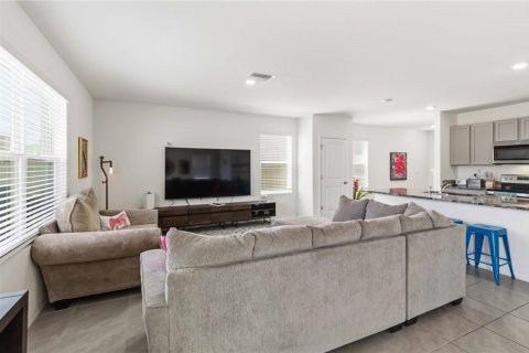 Villa ou maison à vendre à Wesley Chapel, Floride: 4 chambres, 209.96 m2 № 2212787 - photo 4