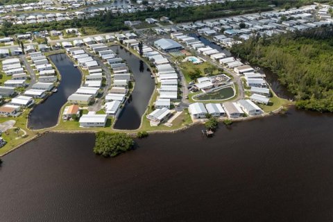 Land in Punta Gorda, Florida № 1514477 - photo 5