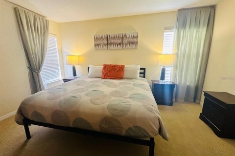 Villa ou maison à vendre à Kissimmee, Floride: 6 chambres, 326.27 m2 № 2394438 - photo 26