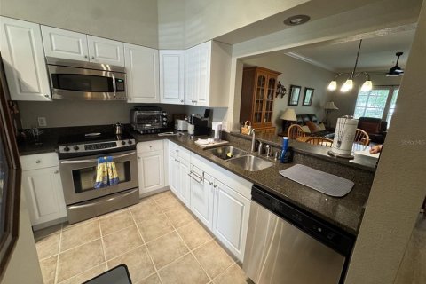 Copropriété à louer à Gainesville, Floride: 3 chambres, 133.87 m2 № 2425761 - photo 4