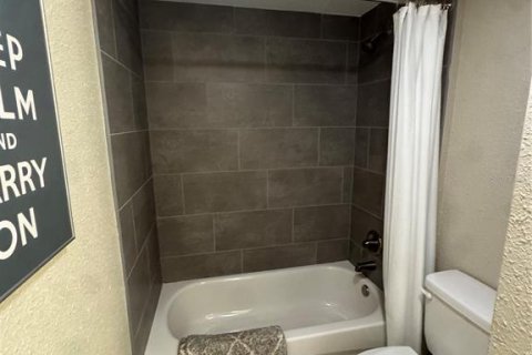 Copropriété à louer à Gainesville, Floride: 3 chambres, 133.87 m2 № 2425761 - photo 13