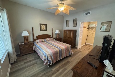 Copropriété à louer à Gainesville, Floride: 3 chambres, 133.87 m2 № 2425761 - photo 8