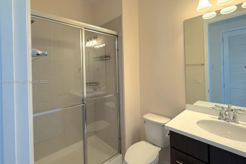 Купить виллу или дом в Холливуд, Флорида 5 спален, 232.35м2, № 1975812 - фото 25