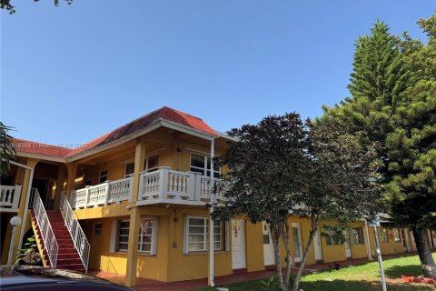 Copropriété à vendre à Miami Gardens, Floride: 2 chambres, 96.71 m2 № 2023182 - photo 2