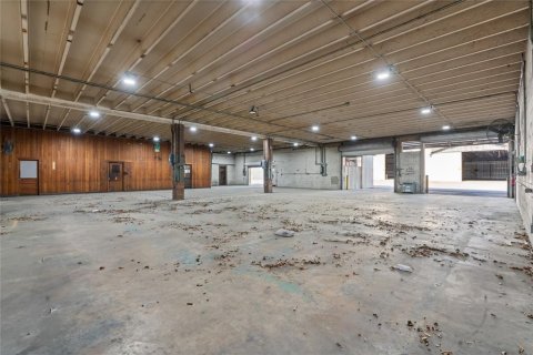 Immobilier commercial à louer à Ocala, Floride: 4212.65 m2 № 2105183 - photo 26