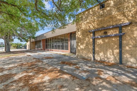 Immobilier commercial à louer à Ocala, Floride: 4212.65 m2 № 2105183 - photo 12