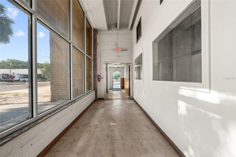 Immobilier commercial à louer à Ocala, Floride: 4212.65 m2 № 2105183 - photo 18