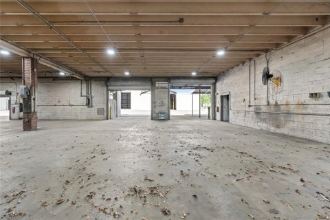 Immobilier commercial à louer à Ocala, Floride: 4212.65 m2 № 2105183 - photo 25