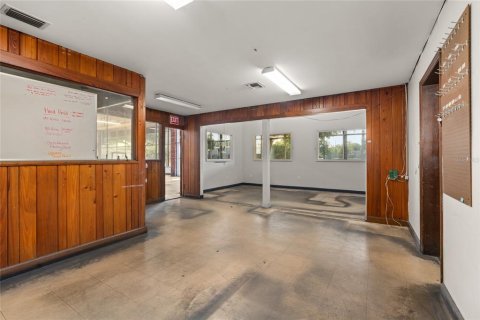 Immobilier commercial à louer à Ocala, Floride: 4212.65 m2 № 2105183 - photo 19