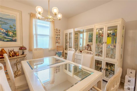 Casa en venta en Leesburg, Florida, 3 dormitorios, 208.47 m2 № 2220317 - foto 4