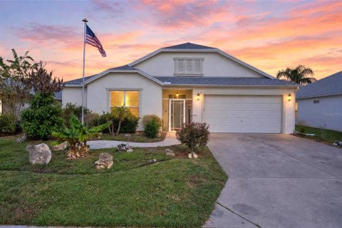 Villa ou maison à vendre à The Villages, Floride: 3 chambres, 189.8 m2 № 2403589 - photo 2