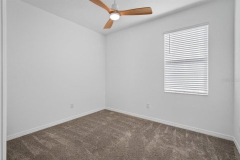 House in Edgewater, Florida 4 bedrooms, 193.42 sq.m. № 2134801 - photo 21