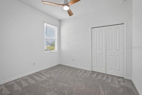 House in Edgewater, Florida 4 bedrooms, 193.42 sq.m. № 2134801 - photo 26