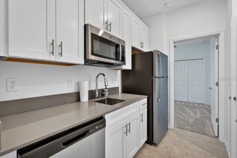 House in Edgewater, Florida 4 bedrooms, 193.42 sq.m. № 2134801 - photo 22