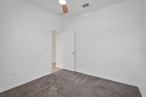 House in Edgewater, Florida 4 bedrooms, 193.42 sq.m. № 2134801 - photo 17