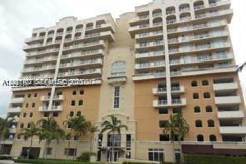 Condo in Miami, Florida, 1 bedroom  № 2065854