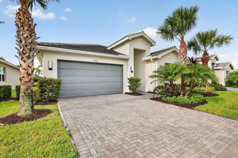 House in Port St. Lucie, Florida 2 bedrooms, 148.55 sq.m. № 2261018