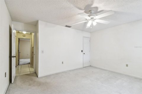 House in Lakeland, Florida 3 bedrooms, 159.79 sq.m. № 1759981 - photo 19