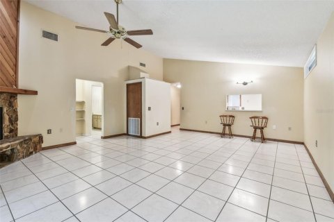 House in Lakeland, Florida 3 bedrooms, 159.79 sq.m. № 1759981 - photo 16