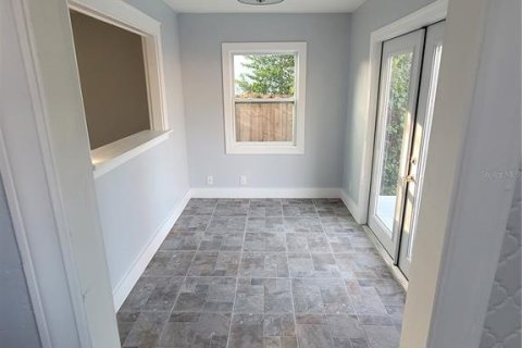 Casa en venta en Saint Petersburg, Florida, 3 dormitorios, 149.57 m2 № 1570962 - foto 25