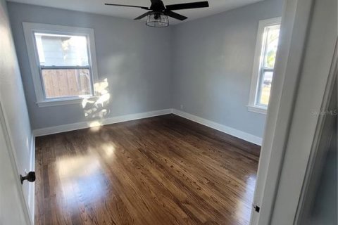 Casa en venta en Saint Petersburg, Florida, 3 dormitorios, 149.57 m2 № 1570962 - foto 26
