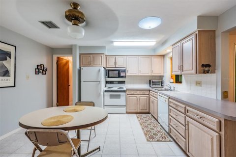 Villa ou maison à vendre à Clearwater, Floride: 3 chambres, 138.52 m2 № 1908824 - photo 6