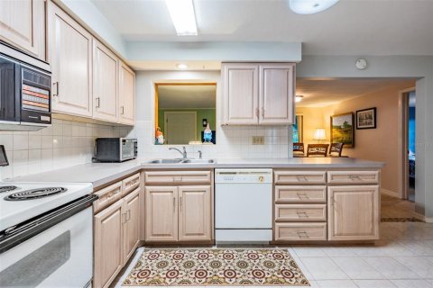 Villa ou maison à vendre à Clearwater, Floride: 3 chambres, 138.52 m2 № 1908824 - photo 11