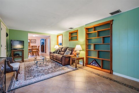 Villa ou maison à vendre à Clearwater, Floride: 3 chambres, 138.52 m2 № 1908824 - photo 17