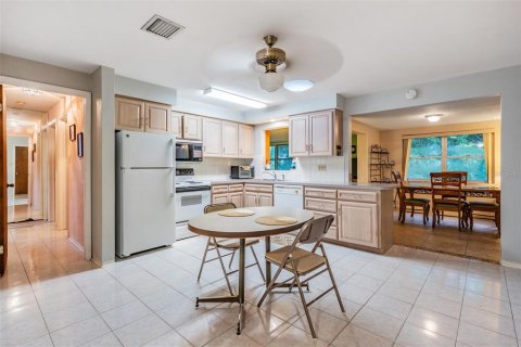 Villa ou maison à vendre à Clearwater, Floride: 3 chambres, 138.52 m2 № 1908824 - photo 9