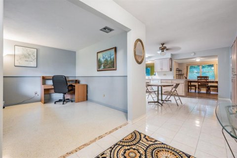Villa ou maison à vendre à Clearwater, Floride: 3 chambres, 138.52 m2 № 1908824 - photo 4