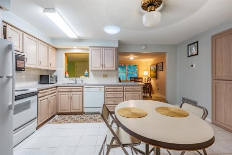 Villa ou maison à vendre à Clearwater, Floride: 3 chambres, 138.52 m2 № 1908824 - photo 8