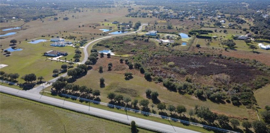 Land in Sarasota, Florida № 2141930
