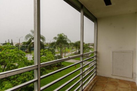 Condominio en venta en Boca Raton, Florida, 1 dormitorio, 66.89 m2 № 2054188 - foto 9