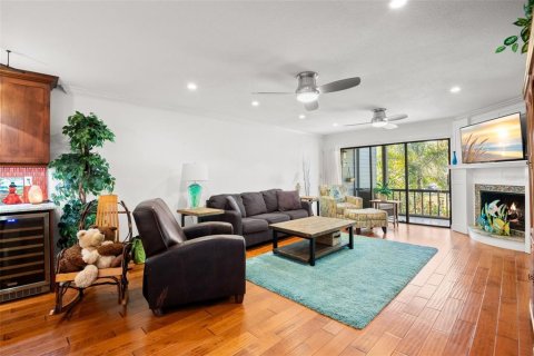 Condominio en venta en Tarpon Springs, Florida, 3 dormitorios, 276.85 m2 № 2121688 - foto 7
