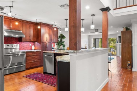 Condominio en venta en Tarpon Springs, Florida, 3 dormitorios, 276.85 m2 № 2121688 - foto 19