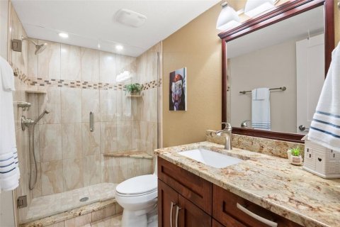 Condominio en venta en Tarpon Springs, Florida, 3 dormitorios, 276.85 m2 № 2121688 - foto 24