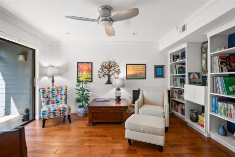 Condominio en venta en Tarpon Springs, Florida, 3 dormitorios, 276.85 m2 № 2121688 - foto 23