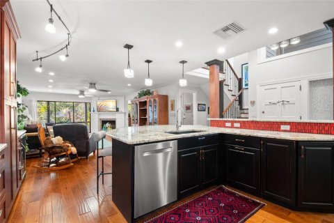 Condominio en venta en Tarpon Springs, Florida, 3 dormitorios, 276.85 m2 № 2121688 - foto 15