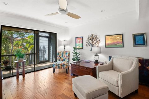 Condominio en venta en Tarpon Springs, Florida, 3 dormitorios, 276.85 m2 № 2121688 - foto 22