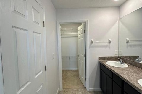 Touwnhouse à louer à Davenport, Floride: 4 chambres, 150.5 m2 № 2167874 - photo 12