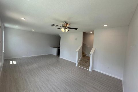 Touwnhouse à louer à Davenport, Floride: 4 chambres, 150.5 m2 № 2167874 - photo 6